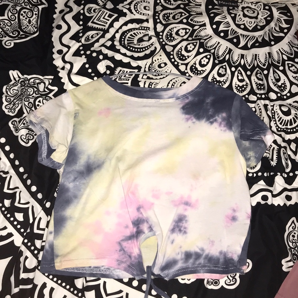 crop top
